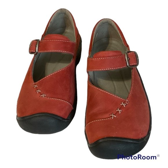 COPY - KEEN Mary Jane Shoes Red Suede sz. 6 - Picture 1 of 8